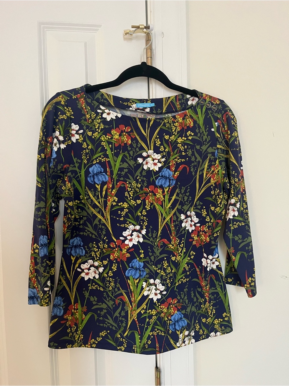 J McLaughlin Floral Navy 3/4 Sleeve Women's Top